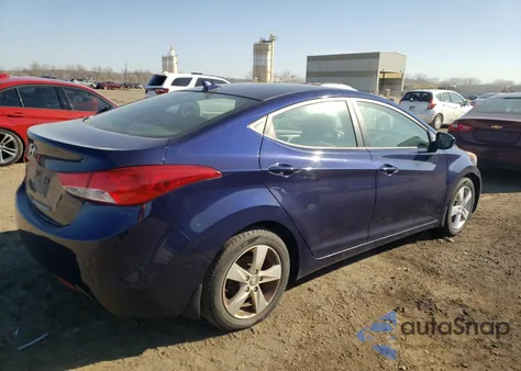 2013 Hyundai Elantra Gls z USA, uszkodzony, nr VIN 5NPDH4AE0DH415937